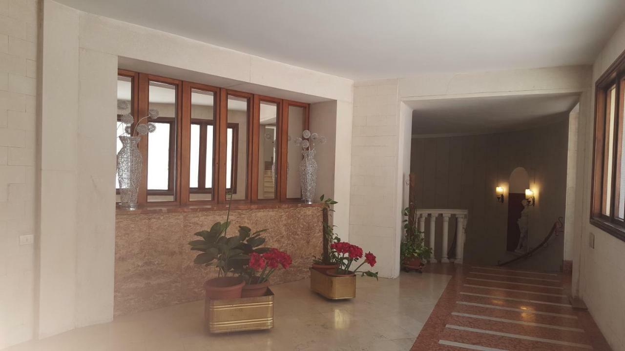 Il Salotto Del Conte Verona Exterior foto